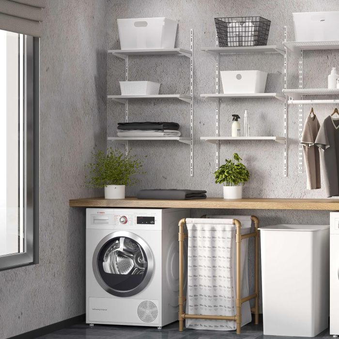 Emuca Kit para 3 estantes con sopores y perfiles de fijación a pared Jagmet, longitud 280mm, Acero, Pintado blanco 1