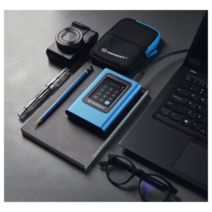 Kingston IronKey Vault Privacy 80 USB 3.2 Gen 1 960GB SSD Externo con Cifrado AES 256-bit y Protección por Contraseña