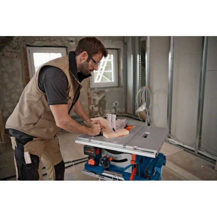 Bosch Professional Saw en la mesa inalámbrica GTS 18V-216 Solo 4 Bosch Professional Saw en la mesa inalámbrica GTS 18V-216 Solo 4