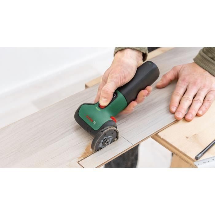 Mini amoladora de 1 mano inalámbrica BOSCH EasyCut Grind 4 Mini amoladora de 1 mano inalámbrica BOSCH EasyCut Grind 4