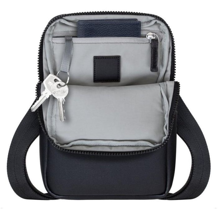 Riva NB Tasche Lantau 8.0" schwarz 8810 10