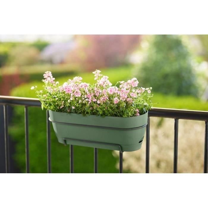 Elho Vibia Campana Balconiere Allin1 70 - Verde - L 70 x B 26 x H 17 cm - Balcón - 100% reciclado 4 Elho Vibia Campana Balconiere Allin1 70 - Verde - L 70 x B 26 x H 17 cm - Balcón - 100% reciclado 4