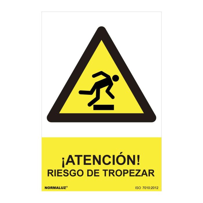 Normaluz Cartel "Atención riesgo de tropezar" PVC 0.7mm 30x40cm - Rótulos de peligro 0 Normaluz Cartel "Atención riesgo de tropezar" PVC 0.7mm 30x40cm - Rótulos de peligro 0