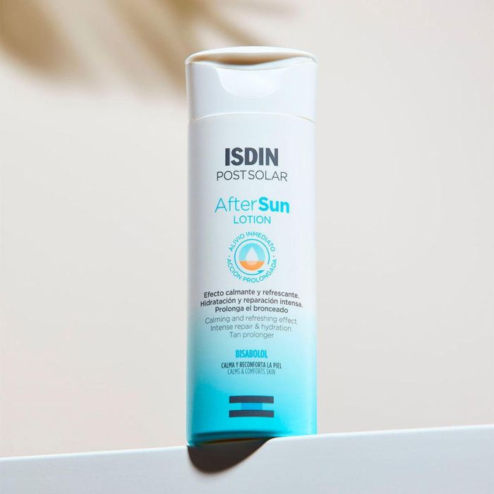 Isdin POST-SOLAR After Sun Lotion calm & comfort Loción Corporal Calmante y Reparadora para Después del Sol 200 ml