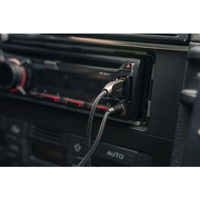 Sandberg Wireless Audio Link USB Adaptador Bluetooth para Audio Inalámbrico en Amplificadores y Coches con Micrófono Manos Libres USB 2