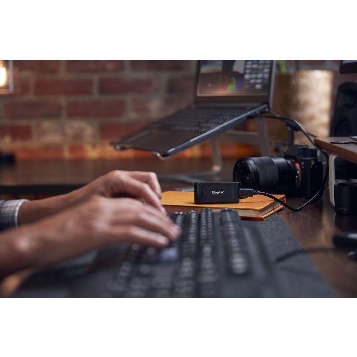 Kingston XS1000 SSD Externo 1 TB Negro USB 3.2 Gen 2 hasta 1050 MB/s SXS1000/1000G 7 Kingston XS1000 SSD Externo 1 TB Negro USB 3.2 Gen 2 hasta 1050 MB/s SXS1000/1000G 7