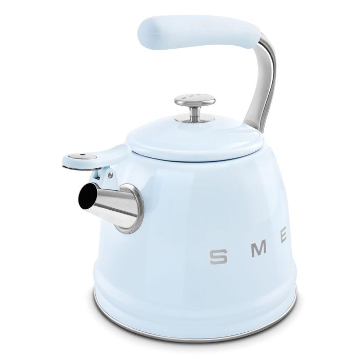 Smeg Stovetop Kettle 50´Style Blue WKF01PB 2 Smeg Stovetop Kettle 50´Style Blue WKF01PB 2