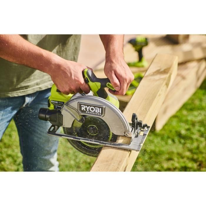 Ryobi AAAOB86315 Sierra circular sin escobillas 18V, disco 184x16mm, 4.500 rpm. Incluye hoja de 24 dientes 1