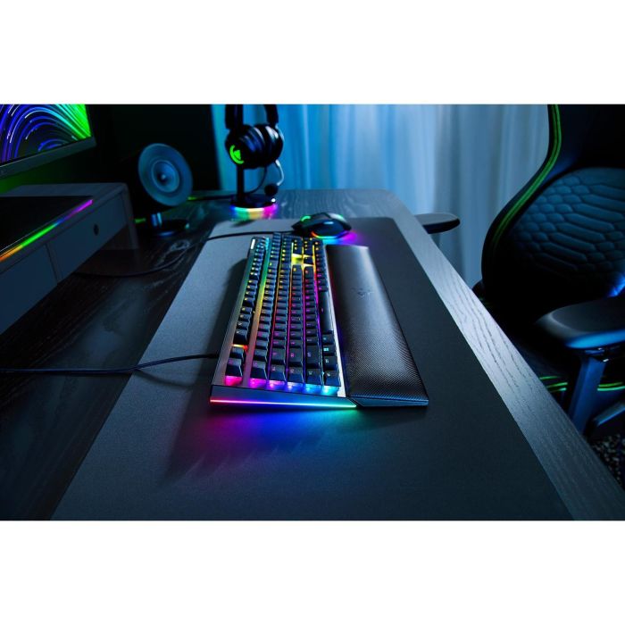 Razer BlackWidow V4 Green Switch Tastatur 3 Razer BlackWidow V4 Green Switch Tastatur 3