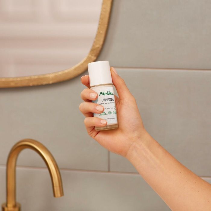 Melvita Desodorante LOS ESENCIALES DE HIGIENE Eficacia 24h - 50 ml, Roll-on, Ingredientes Naturales, Sin Alcohol, Para Todo Tipo de Pieles 1 Melvita Desodorante LOS ESENCIALES DE HIGIENE Eficacia 24h - 50 ml, Roll-on, Ingredientes Naturales, Sin Alcohol, Para Todo Tipo de Pieles 1