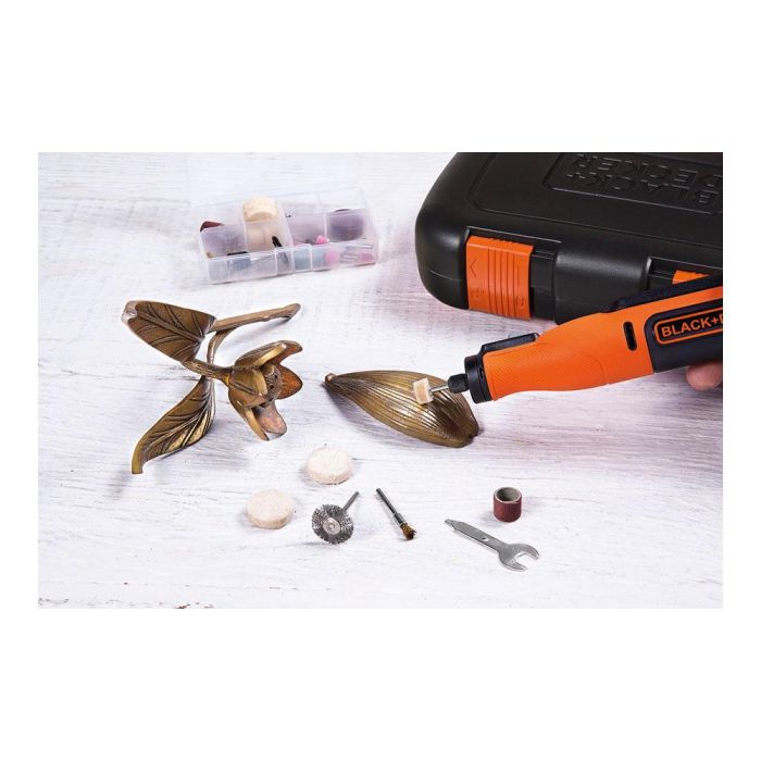 Black+Decker Multi-herramienta Rotativa BCRT8IK-XJ 7.2V Inalámbrica con 53 Accesorios y Velocidad Variable 9