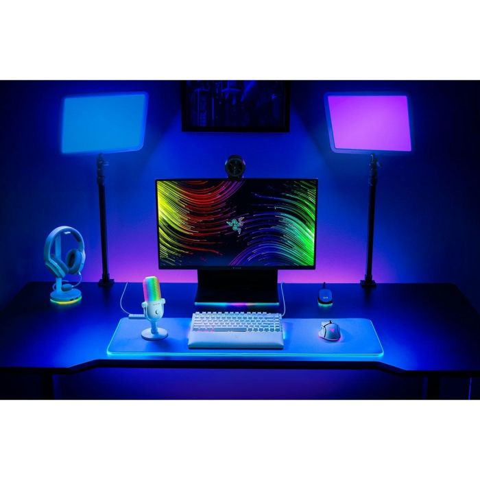 Razer Seiren V3 Chroma (wei) 2