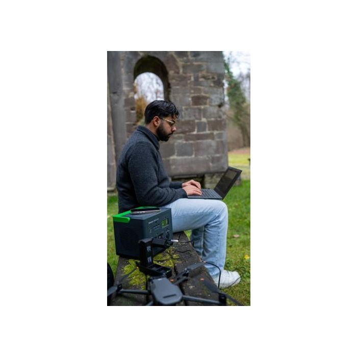 APC PPS330-GR Estación de Energía Portátil 332Wh, Ión de Litio, 2 Salidas AC, Onda Sinusoidal, USB Tipo C y A 10 APC PPS330-GR Estación de Energía Portátil 332Wh, Ión de Litio, 2 Salidas AC, Onda Sinusoidal, USB Tipo C y A 10