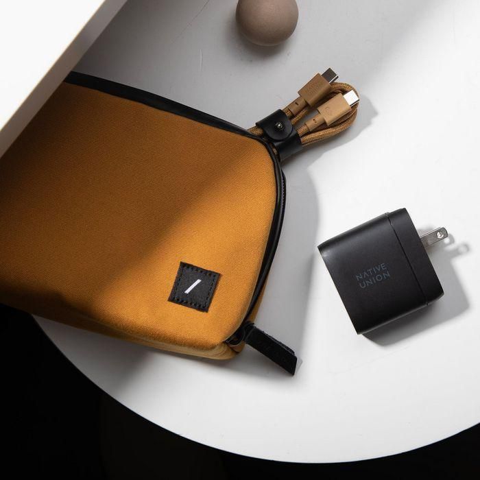 Native Union Belt Cable USB-C a USB-C Kraft 1.2M (4ft) – Carga Rápida Power Delivery 6W, Ecológico, Duradero, Anti-enredos 5 Native Union Belt Cable USB-C a USB-C Kraft 1.2M (4ft) – Carga Rápida Power Delivery 6W, Ecológico, Duradero, Anti-enredos 5