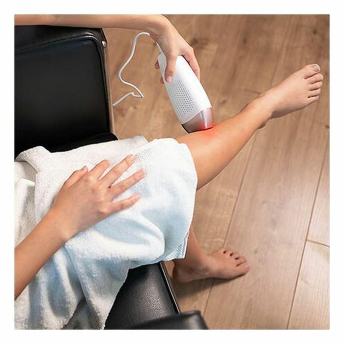 Cecotec 04245 Depiladora Luz Pulsada Intensa (IPL) para Vello Corporal - Blanca, Ideal Axilas y Bikini 2