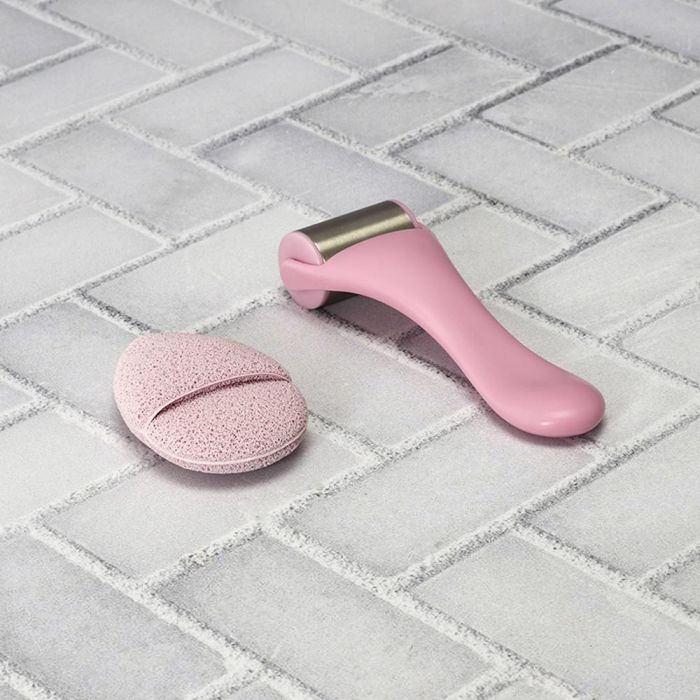 Cosmetic Club Masajeador Facial con Esponja Limpiadora para Revitalizar y Limpiar la Piel 2 Cosmetic Club Masajeador Facial con Esponja Limpiadora para Revitalizar y Limpiar la Piel 2