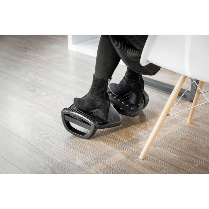 DIGITUS Aktive Ergonomie-Fußablage mit Wippfunktion 2 DIGITUS Aktive Ergonomie-Fußablage mit Wippfunktion 2