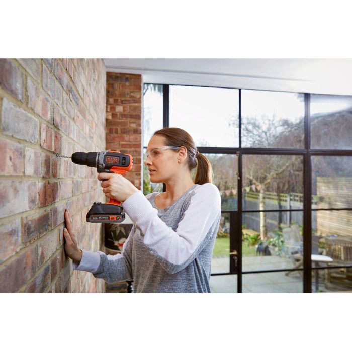 Black&Decker Akku-Schlagbohrschr. 18V 1.5Ah BCD003C1 11