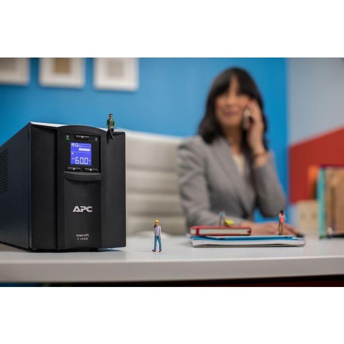 SAI Interactivo APC SMC1000IC 600 W 1000 VA 8 SAI Interactivo APC SMC1000IC 600 W 1000 VA 8