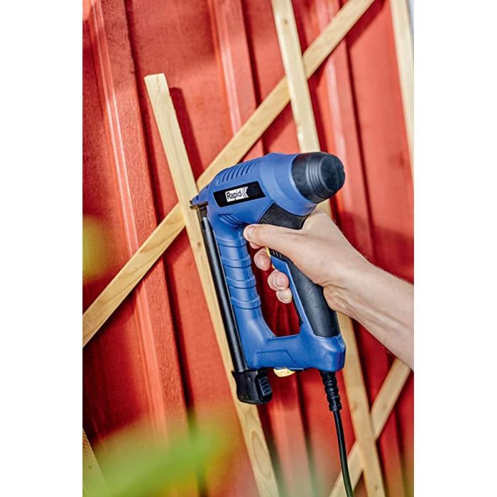Rapid Clavadora eléctrica EN330 5001481 - Para madera, disparo instantáneo, carga rápida 4 Rapid Clavadora eléctrica EN330 5001481 - Para madera, disparo instantáneo, carga rápida 4