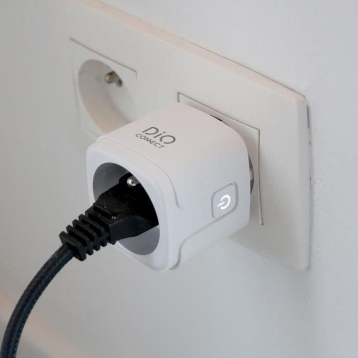 Toma conectada - DiO CONNECTED HOME - Medidor de potencia DiO Connect - Control remoto de 3 canales + 1 grupo 1 Toma conectada - DiO CONNECTED HOME - Medidor de potencia DiO Connect - Control remoto de 3 canales + 1 grupo 1