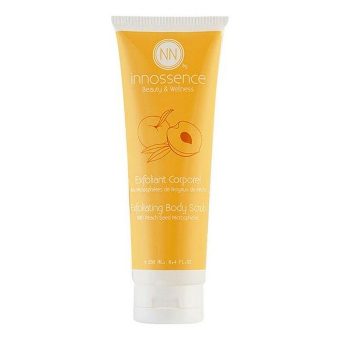 Innossence INNOPURE Gel Exfoliante Corporal con Microesferas de Hueso de Melocotón para Piel Suave, Lisa y Radiante - Todo Tipo de Pieles 250 ml