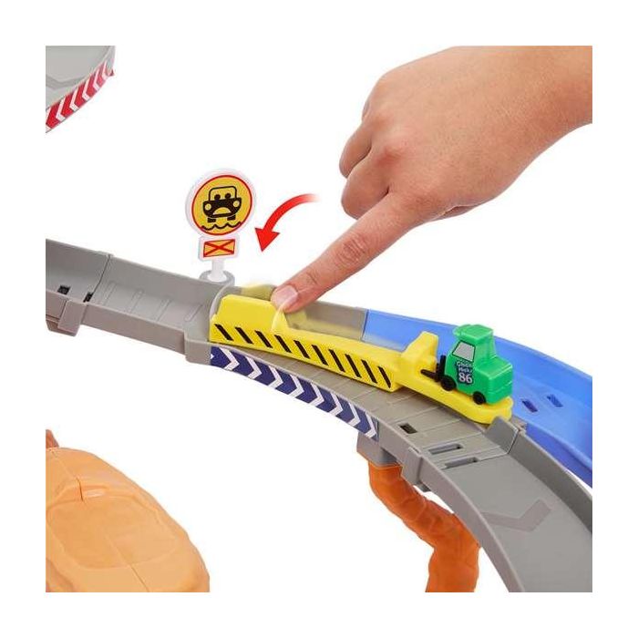 Mattel Disney Pixar Cars Radiador Springs Race & Rescue Videojuego 3 Mattel Disney Pixar Cars Radiador Springs Race & Rescue Videojuego 3