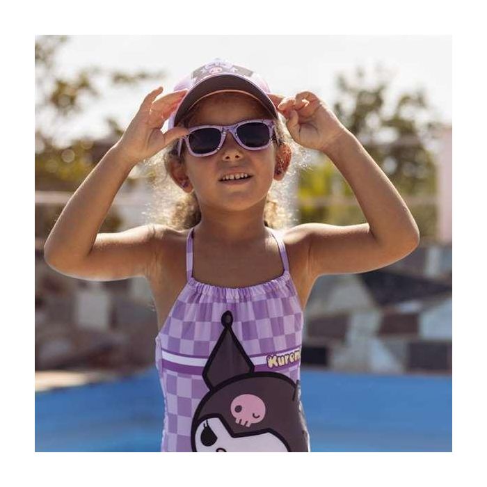 Cerdá Gorra Set Hello Kitty Kuromi con Gafas de Sol 53 cm Púrpura 1