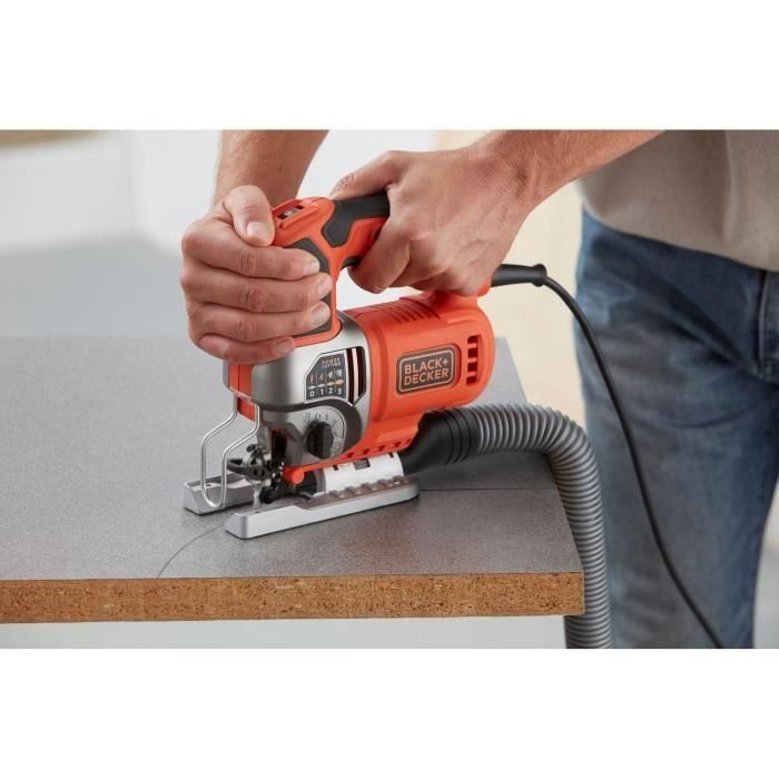 Sierra de calar con cable - BLACK&DECKER - BES610K-QS - 650W - Profundidad de corte 90mm - Con maletín de transporte 3 Sierra de calar con cable - BLACK&DECKER - BES610K-QS - 650W - Profundidad de corte 90mm - Con maletín de transporte 3