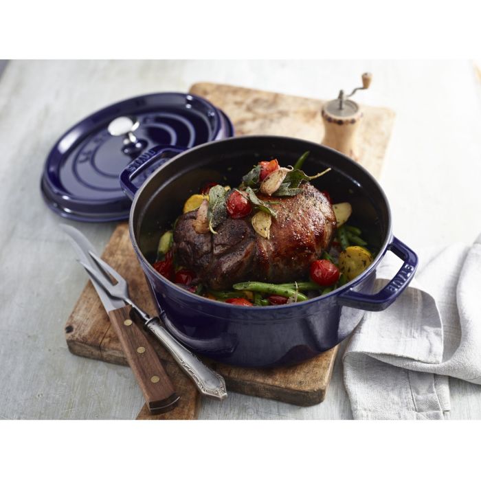 Staub La Cocotte Redonda 24cm Hierro Fundido Azul Oscuro 5 Staub La Cocotte Redonda 24cm Hierro Fundido Azul Oscuro 5