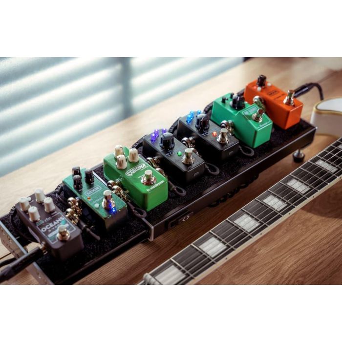 IKMULTIMED Pedal Tone X One Modelado IA con Colores LED Personalizables y 20 Presets 2 IKMULTIMED Pedal Tone X One Modelado IA con Colores LED Personalizables y 20 Presets 2