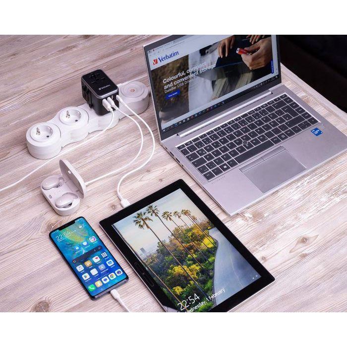 Verbatim UTA-04 Adaptador de Viaje Universal 61W PD QC 3.0, 5 Puertos USB (2xUSB-C, 3xUSB-A), Carga 6-en-1 para 180+ Países 23 Verbatim UTA-04 Adaptador de Viaje Universal 61W PD QC 3.0, 5 Puertos USB (2xUSB-C, 3xUSB-A), Carga 6-en-1 para 180+ Países 23