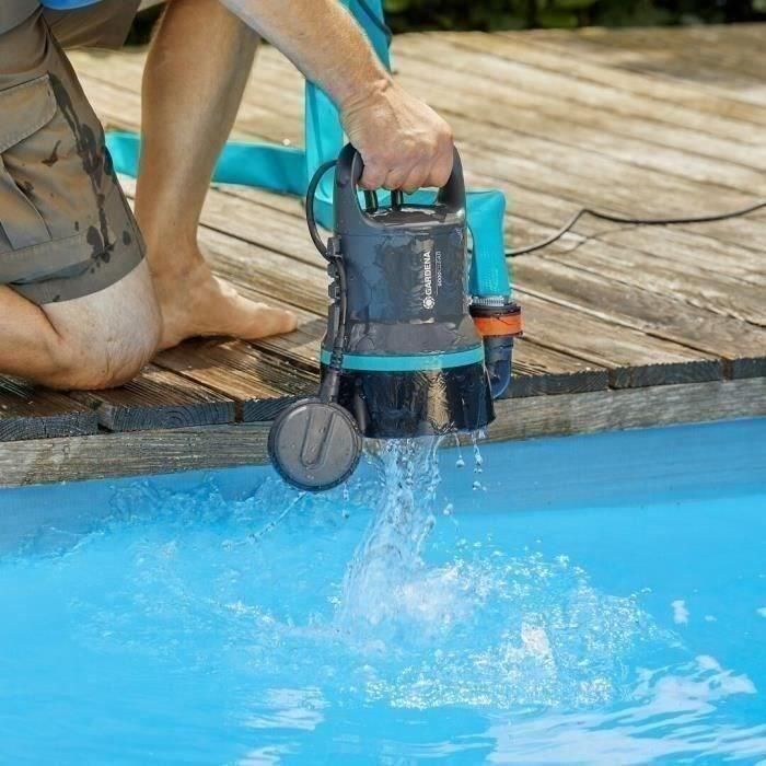 Gardena 9000 Bomba de Agua Clara Sumergible de Drenaje 300W, Caudal 9000l/h, 0.6 bar, 2mm Altura Residual, Flotador Automático 4