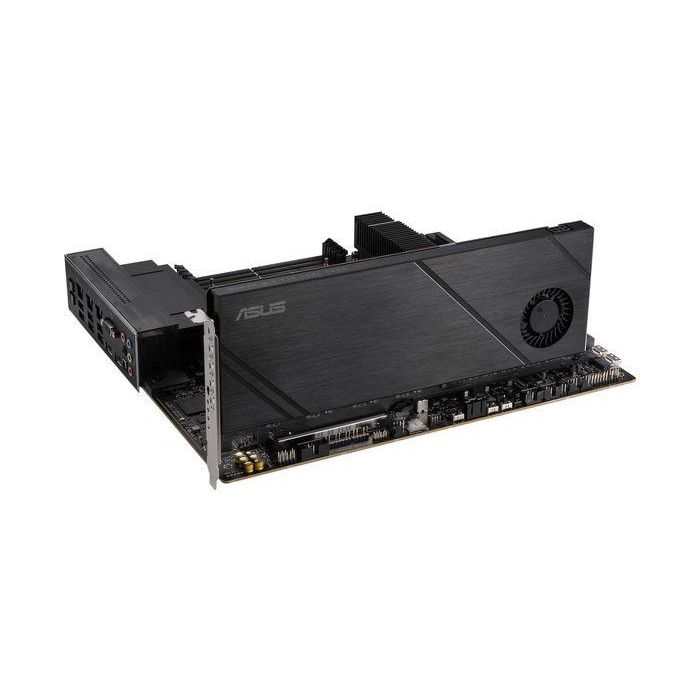 Asus PCIe 5.0 x16, 4 x M.2 slots, 1 x M.2 FAN Power Switch, 4 x M.2 access LEDs, 512Gbps 7 Asus PCIe 5.0 x16, 4 x M.2 slots, 1 x M.2 FAN Power Switch, 4 x M.2 access LEDs, 512Gbps 7