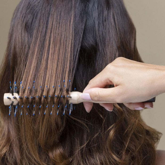 Sisley Cepillo de Brushing Redondo Nº 2 con Cerdas de Jabalí y Picos Elásticos para Cabello Largo, Grueso y Rizado: Alisa y Disciplina el Encrespamiento 5