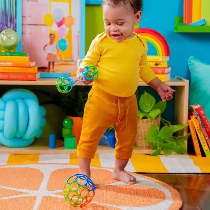 Set de regalo para bebé O'Ball de BRIGHT STARS con 2 juguetes: un sonajero y una pelota O clásica en rojo, amarillo, azul y verde. 3 Set de regalo para bebé O'Ball de BRIGHT STARS con 2 juguetes: un sonajero y una pelota O clásica en rojo, amarillo, azul y verde. 3