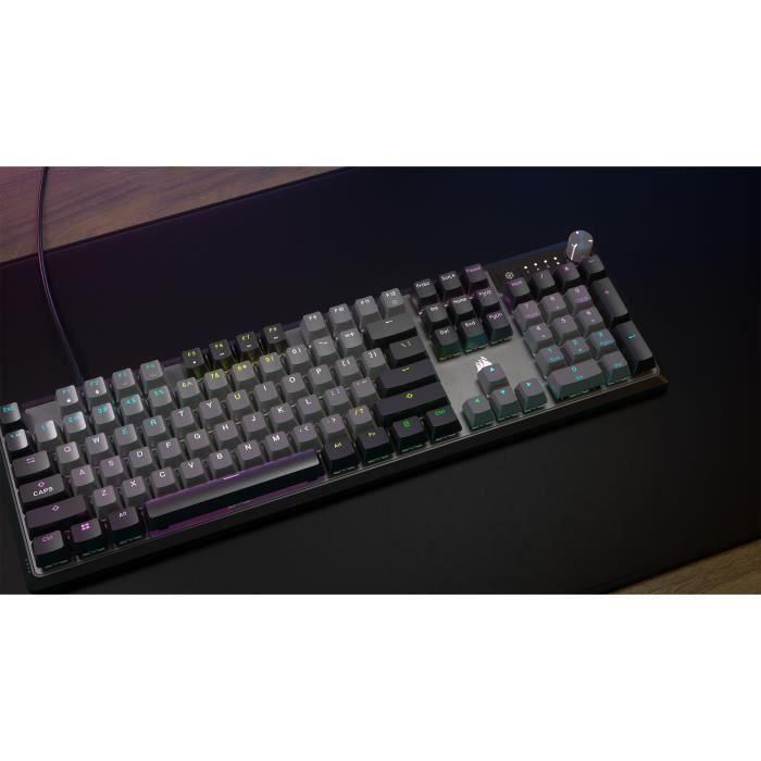 Teclado mecánico para juegos - CORSAIR - K70 CORE RGB - Interruptores lineales CORSAIR Red - Insonorización - Rueda giratoria - Gris 1 Teclado mecánico para juegos - CORSAIR - K70 CORE RGB - Interruptores lineales CORSAIR Red - Insonorización - Rueda giratoria - Gris 1