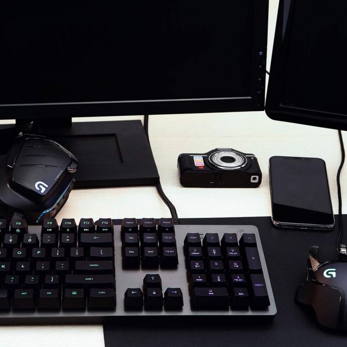 Logitech G G513 Teclado Gaming Mecánico RGB LIGHTSYNC con Interruptores GX Brown, Reposamanos de Espuma Viscoelástica, Carbono 5 Logitech G G513 Teclado Gaming Mecánico RGB LIGHTSYNC con Interruptores GX Brown, Reposamanos de Espuma Viscoelástica, Carbono 5