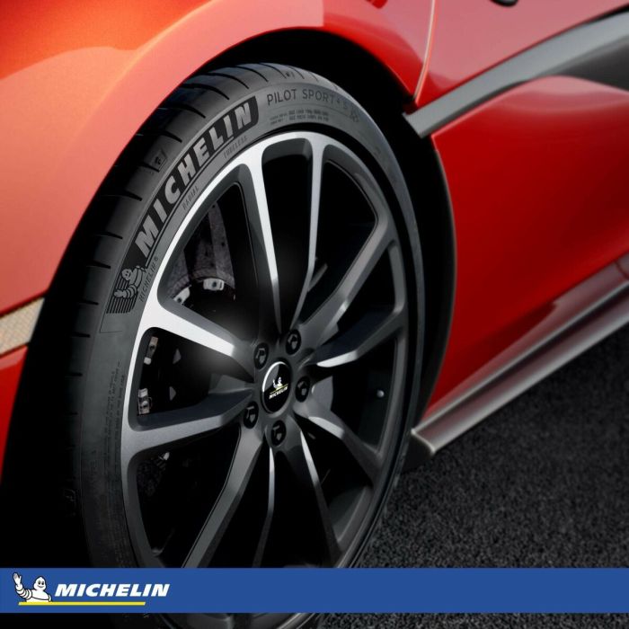 Neumático para Coche Michelin PILOT SPORT PS4S 315/30ZR22 3