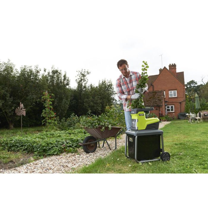 Ryobi RSH3045U Trituradora de Cilindro 3000 W - Diámetro Máximo de Corte 45 mm 4