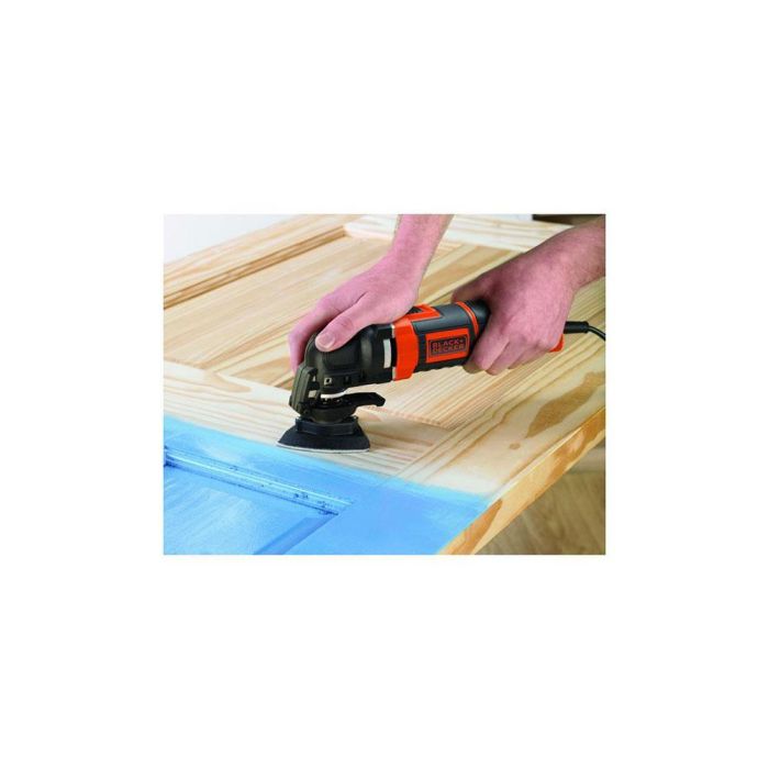 Black+Decker Multiherramienta Oscilante MT300KA-QS 300W con 12 Accesorios para Cortar, Raspar y Lijar 5 Black+Decker Multiherramienta Oscilante MT300KA-QS 300W con 12 Accesorios para Cortar, Raspar y Lijar 5