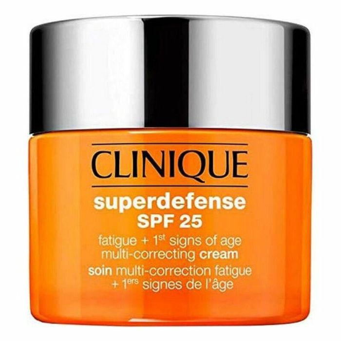 Clinique Superdefense Spf25 Crema Antifatiga + Primeros Signos De Envejecimiento I-Ii