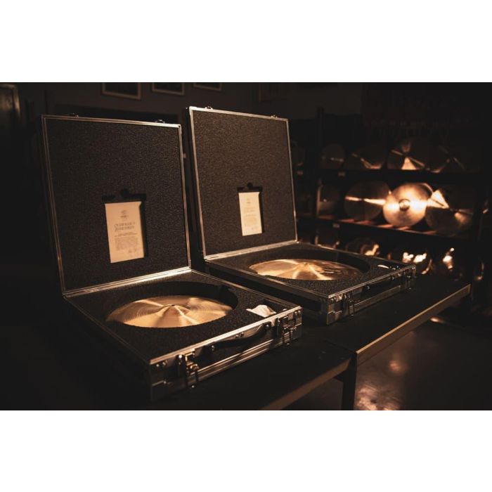 Ride 20" (40´S) 400Th Anniversary + Hardcase 4 Ride 20" (40´S) 400Th Anniversary + Hardcase 4