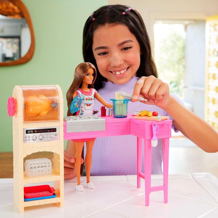 Barbie Jct06 Muñeca Teresa Cocinera Juego de Cocina con Mueble, Horno Asador Giratorio, +20 Accesorios y Delantal 4 Barbie Jct06 Muñeca Teresa Cocinera Juego de Cocina con Mueble, Horno Asador Giratorio, +20 Accesorios y Delantal 4