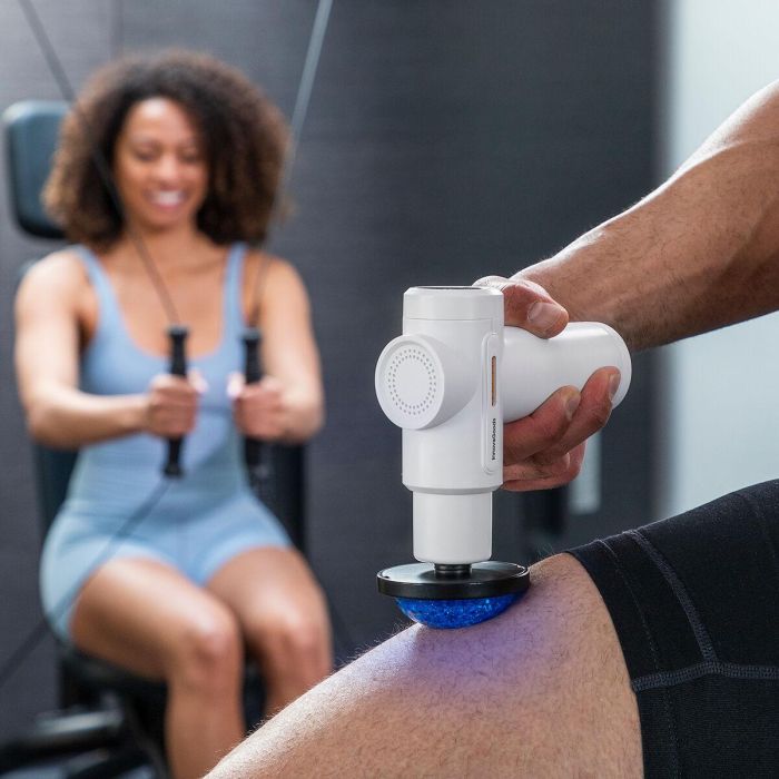 Pistola de Masaje Muscular con Frío y Calor Hokgun InnovaGoods 19 Pistola de Masaje Muscular con Frío y Calor Hokgun InnovaGoods 19