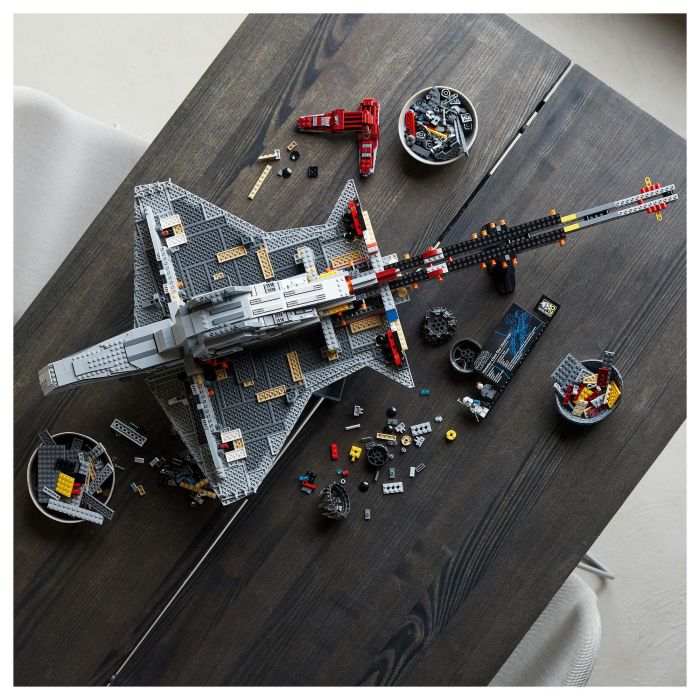 LEGO Star Wars Crucero de Ataque Clase Venator de la República 75367 5374 Piezas