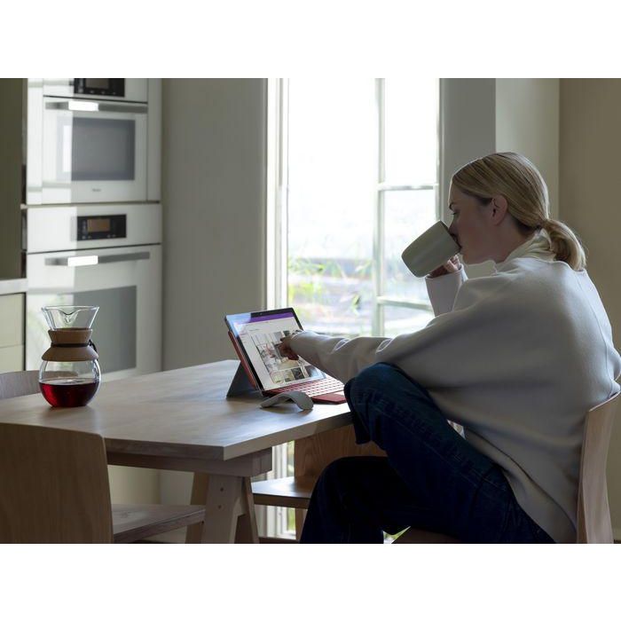 Microsoft Surface Arc Mouse, Diseño Ultrafino, Ergonómico y Plegable, Conectividad Bluetooth, Desplazamiento Vertical y Horizontal 8 Microsoft Surface Arc Mouse, Diseño Ultrafino, Ergonómico y Plegable, Conectividad Bluetooth, Desplazamiento Vertical y Horizontal 8