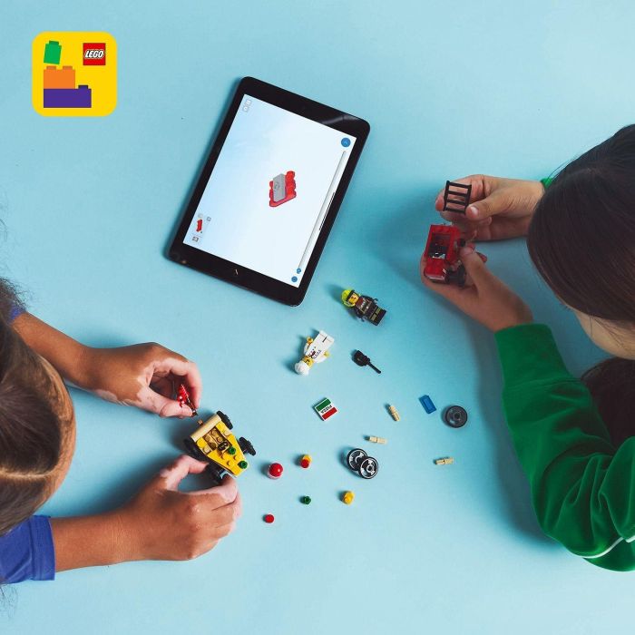 Lego City Set de Construcción: Coches de Carreras y Camión de Bomberos para emocionante aventura Pizza vs. Rescate. Ideal para niños +5 años 5