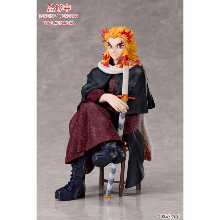ANIPLEX Figura Kyojuro Rengoku Demon Slayer Kimetsu no Yaiba 16,5cm