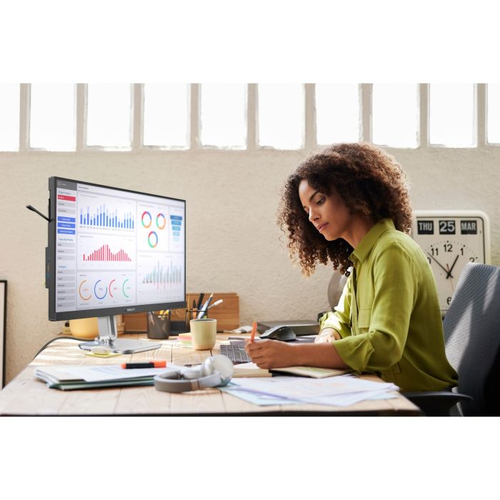 Philips 68.5cm (27.0") 27B2G5200 16:09 HDMI+DP+USB IPS Lift 4